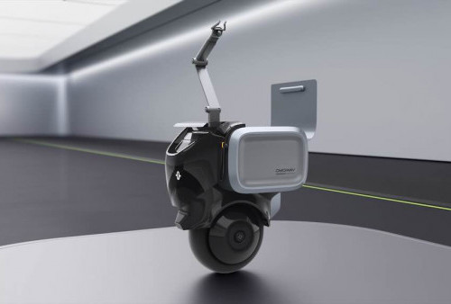 Bukan Sekadar Motor Listrik, OMOWAY Luncurkan Mobility One Sebagai Robot AI Serbaguna