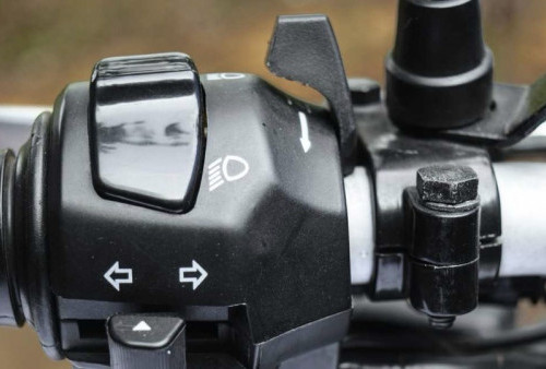 Gunakan Choke untuk Mengatasi Masalah Mesin Skutik Karburator yang Sulit Hidup