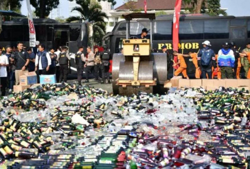 KDM dan Polda Jabar Musnahkan Knalpot Brong, Penertiban Kendaraan Bermotor Terus Diperkuat
