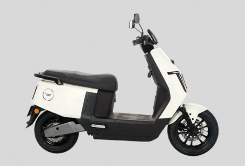 Polytron FOX 200 Sabet Special Exhibit IMOS 2025, Motor dengan Konsep Menarik