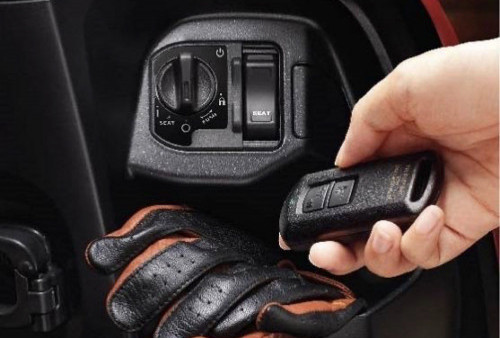 Sering Dianggap Sama, Inilah Perbedaan Antara Keyless dan Smart Key pada Motor