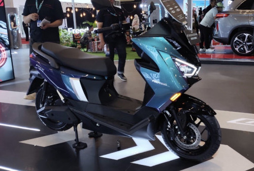 Bukan Cuma Mobil! GJAW 2025 Jadi Surga Biker: Cek 10 Merek Motor Kece & Harga Tiketnya di Sini!