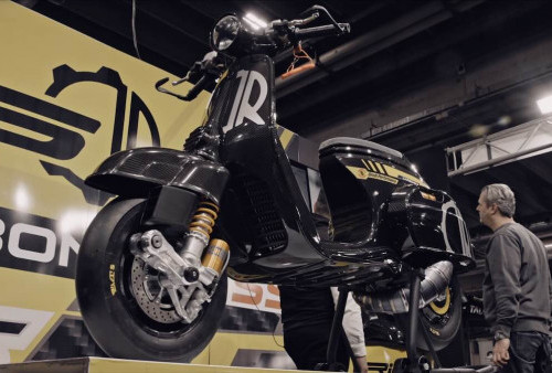 Carbonika SS-R Sebuah Mahakarya Skuter Kustom dengan Bodi Full Karbon