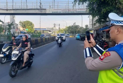 Ditlantas PMJ Masifkan ETLE Handheld, Ratusan Pelanggar Lalu Lintas Terekam di Sejumlah Titik