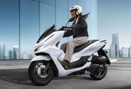 Segini Harga Terbaru Skuter Premium Honda PCX160 yang Meluncur di IIMS 2026