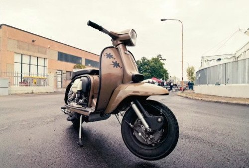 Modifikasi Lambretta dari Tahun 1974 dengan Mesin Dua Silinder, Masih Berfungsi Sempurna!