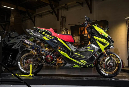 Modifikator Taiwan Sulap Skuter 155cc Jadi Motor Balap Ala Valentino Rossi