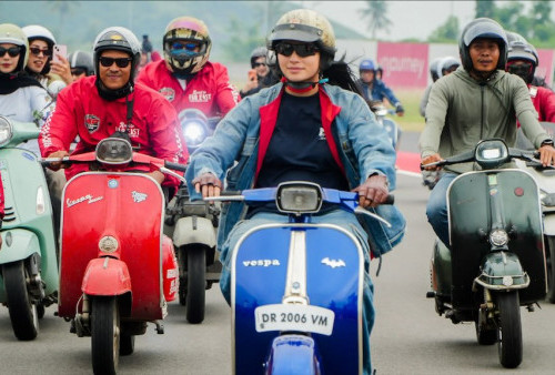 Ribuan Vespa Klasik Jajal Lintasan Sirkuit Mandalika dalam Gelaran Bhayangkara Riding Day 2026