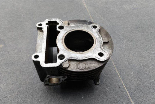 Alasan Mengapa Korter Mesin Motor Perlu Dilakukan, Solusi Hemat Atasi Baret dan Dinding Aus