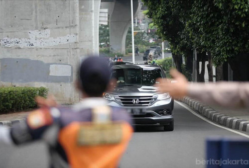 Pengendara Motor Harap Bersiap, Ada Rekayasa Lalu Lintas di Proyek Flyover Latumenten