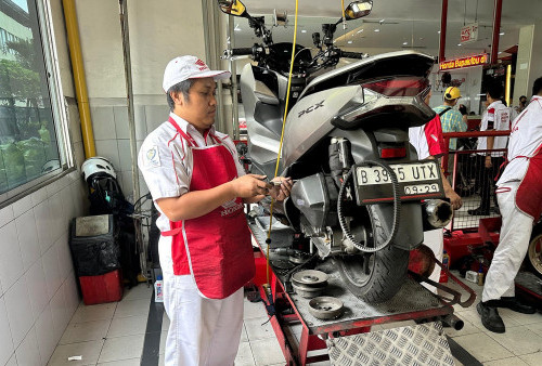 Motor Anggota TNI Gratis Service di Bengkel AHASS