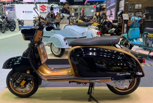 Skuter Retro Mewah Royal Alloy JPS160 Limited Edition Meluncur di Thailand Motor Expo 2025