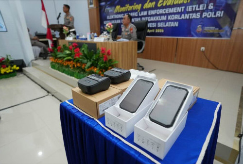 Persempit Celah Pelanggaran, Korlantas Polri Hadirkan ETLE Handheld dengan Fitur Baru