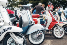 Rayakan Ulang Tahun ke-80, Vespa Akan Gelar Parade Spesial di Goodwood Revival pada 2026