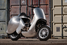 Transformasi Vespa GT 200 Kustom Bernuansa Balap Karya Python Lair Designs