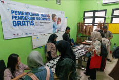 Wahana Artha Group Fasilitasi Pemeriksaan Mata dan Kacamata Gratis untuk Siswa SLBN 3 Jakarta