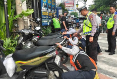 Gelar Operasi Gabungan, Petugas Tertibkan Parkir Liar di Jalan Margonda Raya Depok