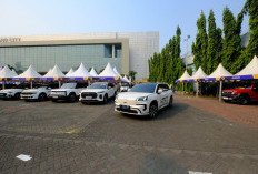 GIIAS Surabaya 2025: Area Test Drive dan Test Ride Jadi Magnet, Pengunjung Berbondong-bondong Jajal Kendaraan Impian