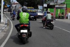 Dukung Keselamatan Berkendara, realme Indonesia Fasilitasi Ganti Oli Gratis untuk 1.000 Motor Ojek Online